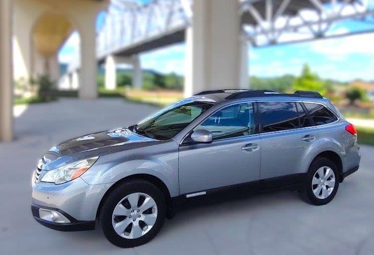 Used 2010 Subaru Outback 2.5i Premium