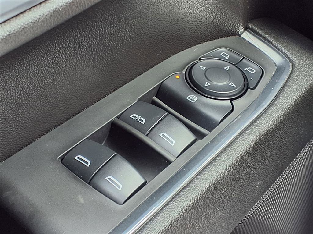 Used 2024 GMC Sierra 1500 SLE w/ X31 Off-Road Package image 9