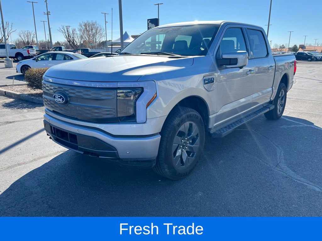 Used 2024 Ford F150 Lightning Lariat image 3
