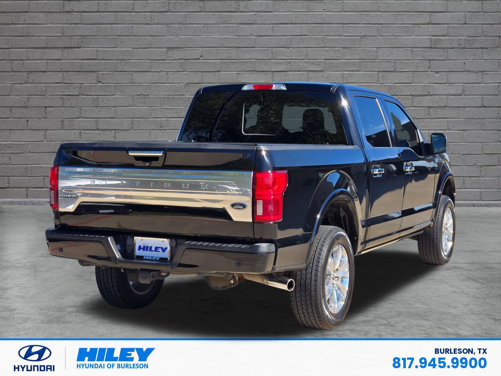 Used 2018 Ford F150 Platinum w/ Equipment Group 701A Luxury AWD/4WD image 4