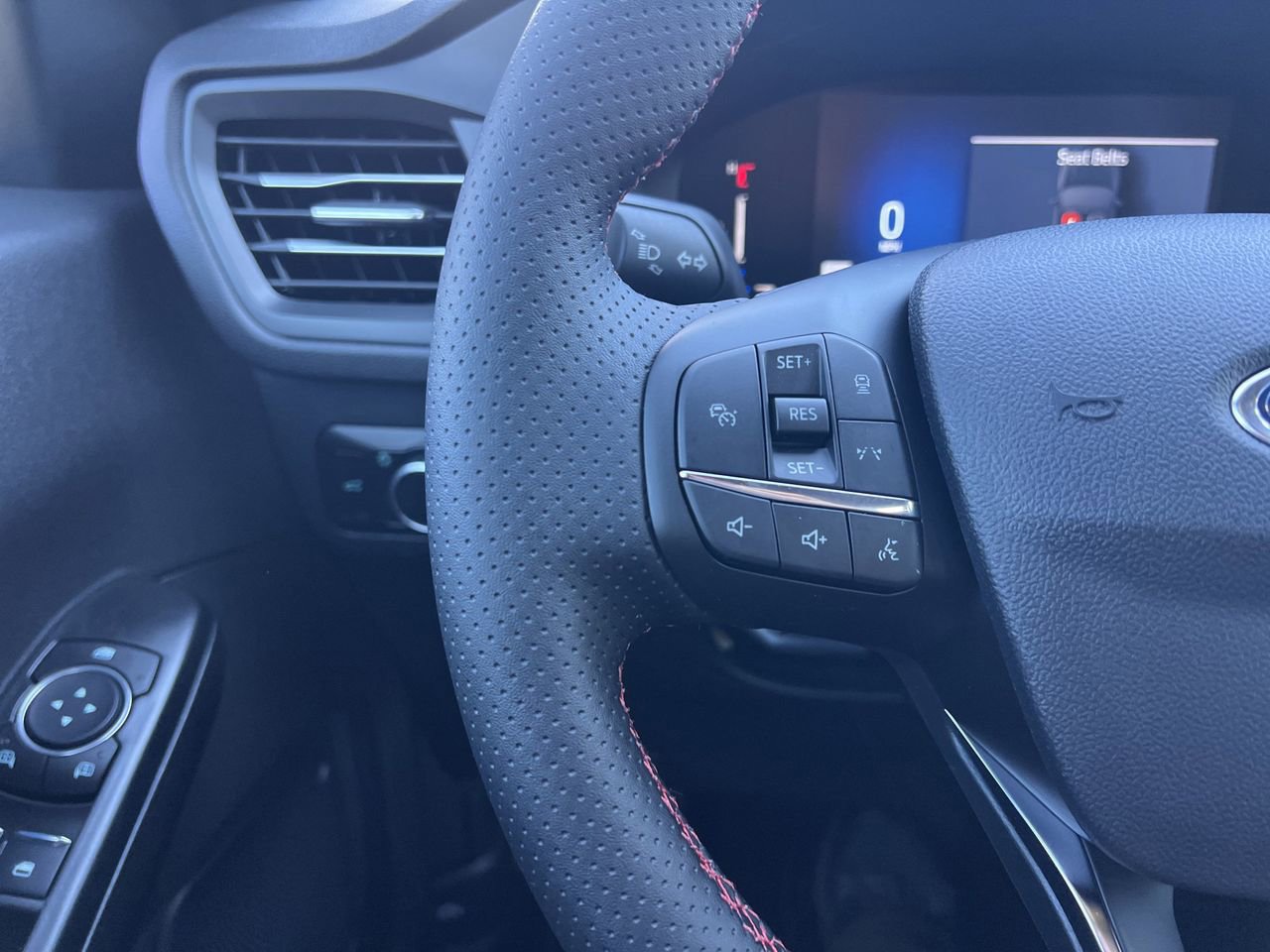 New 2026 Ford Escape ST-Line w/ Tech Pack #1 image 9