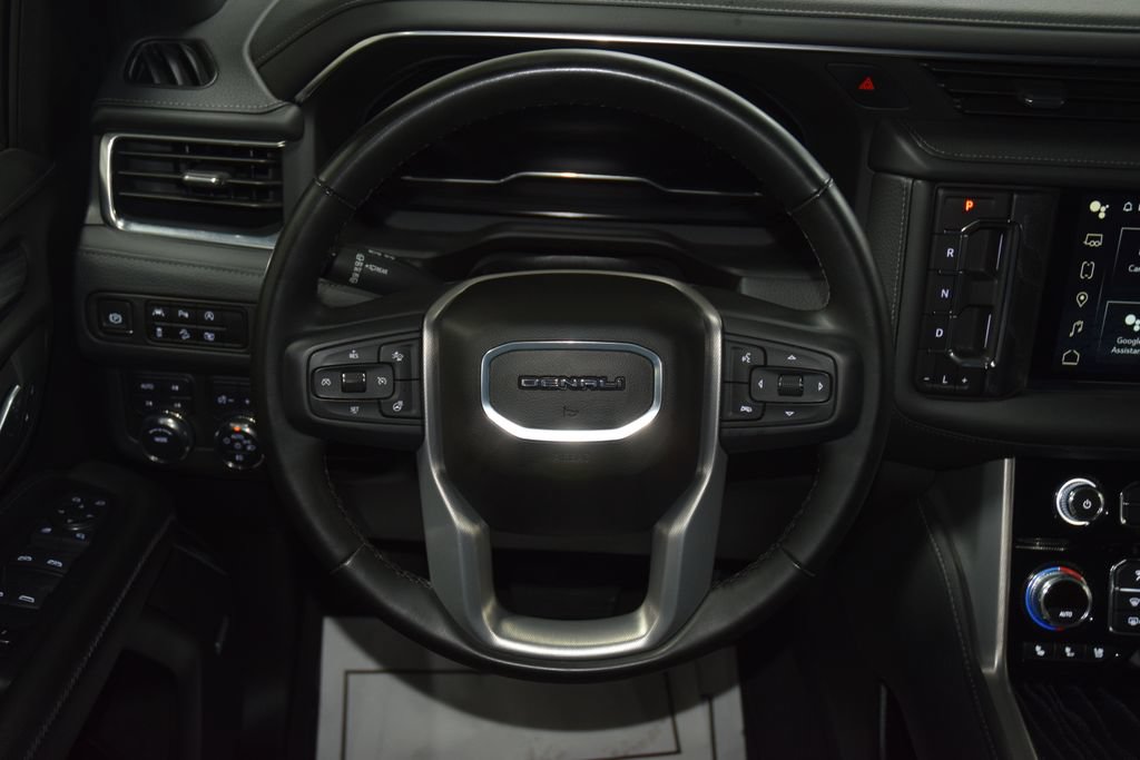 Used 2024 GMC Yukon XL Denali AWD/4WD image 38