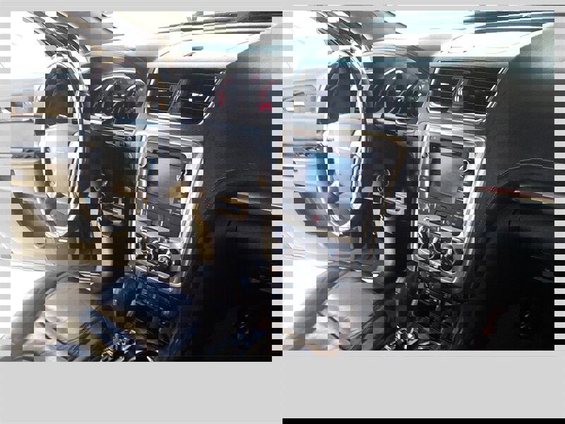 Used 2016 GMC Acadia Denali image 23