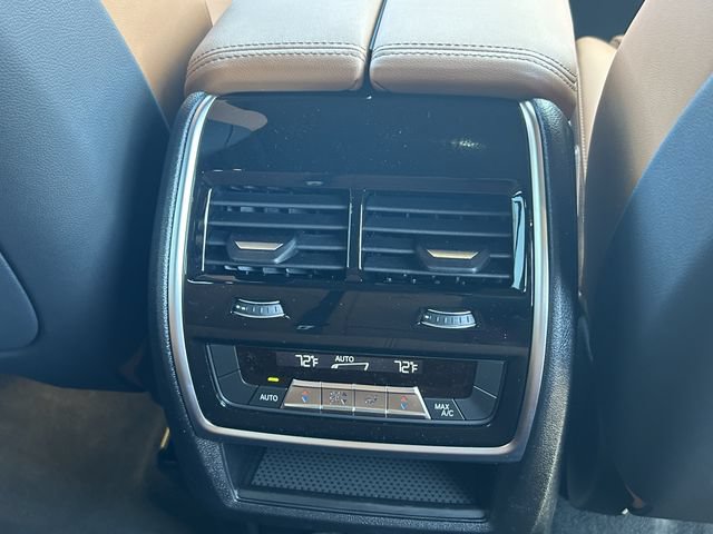 Used 2026 BMW X5 sDrive40i w/ Premium Package RWD image 15