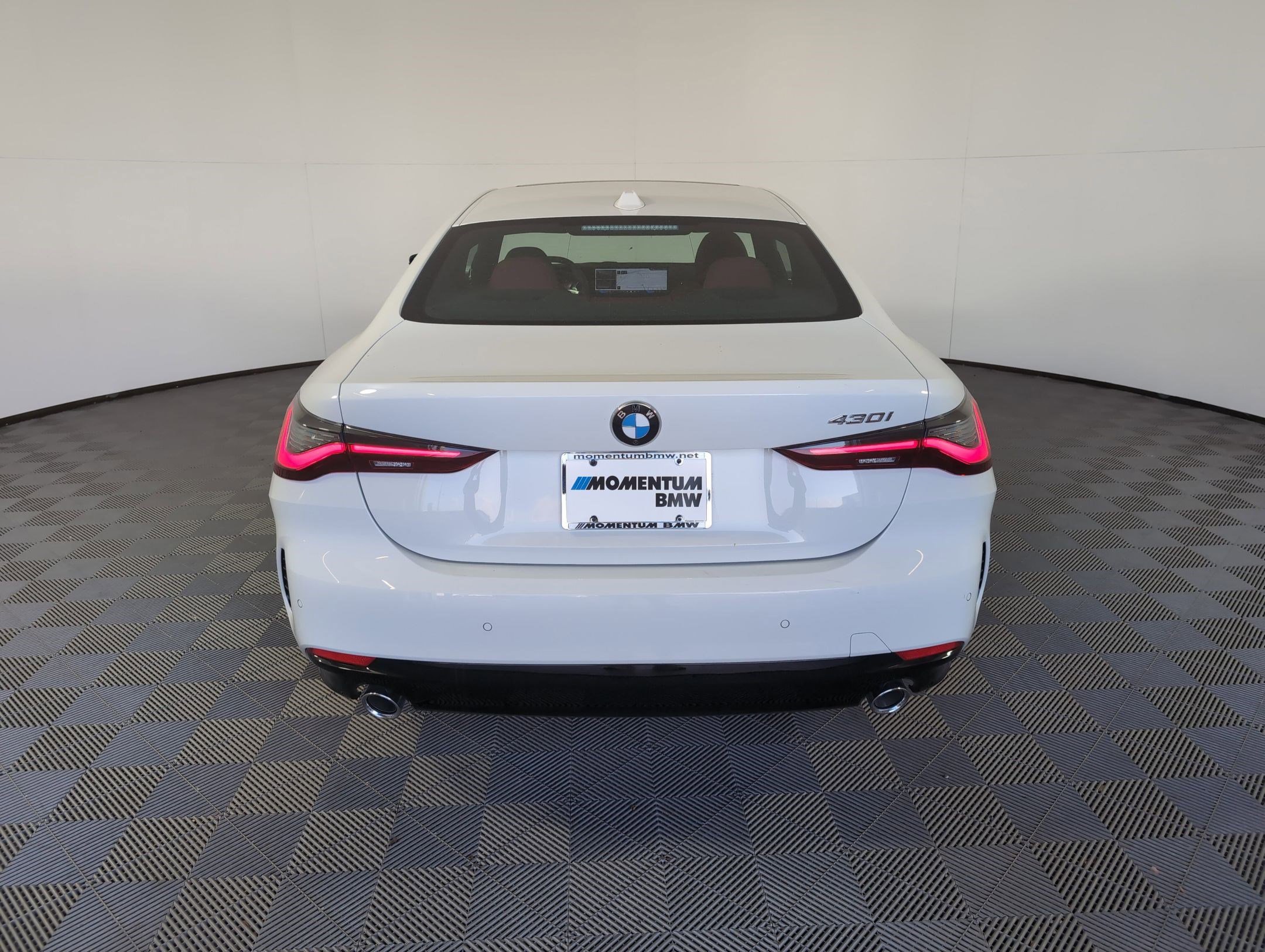 Used 2026 BMW 430i Coupe w/ Parking Assistance Package image 8