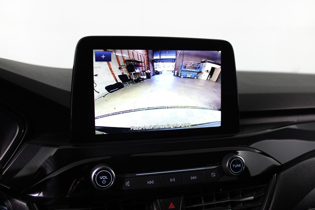 Used 2025 Ford Escape ST-Line FWD image 16
