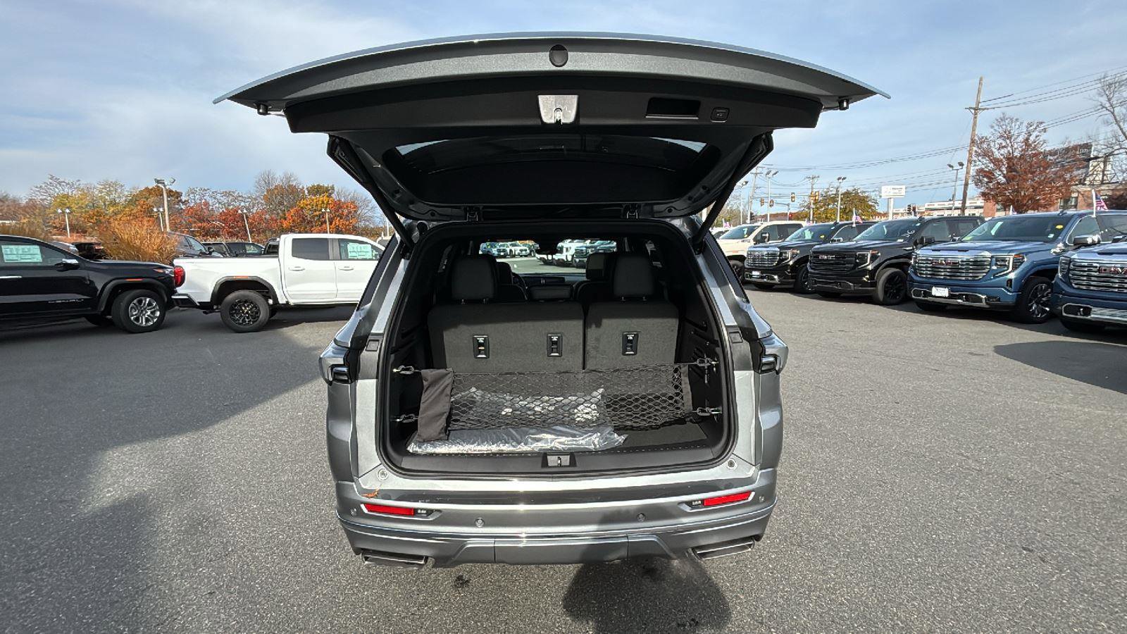 New 2026 Buick Enclave Avenir w/ Super Cruise Package image 32