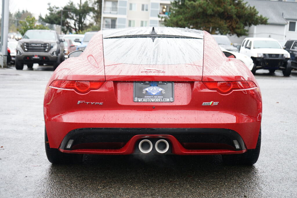 Used 2017 Jaguar F-TYPE S image 4