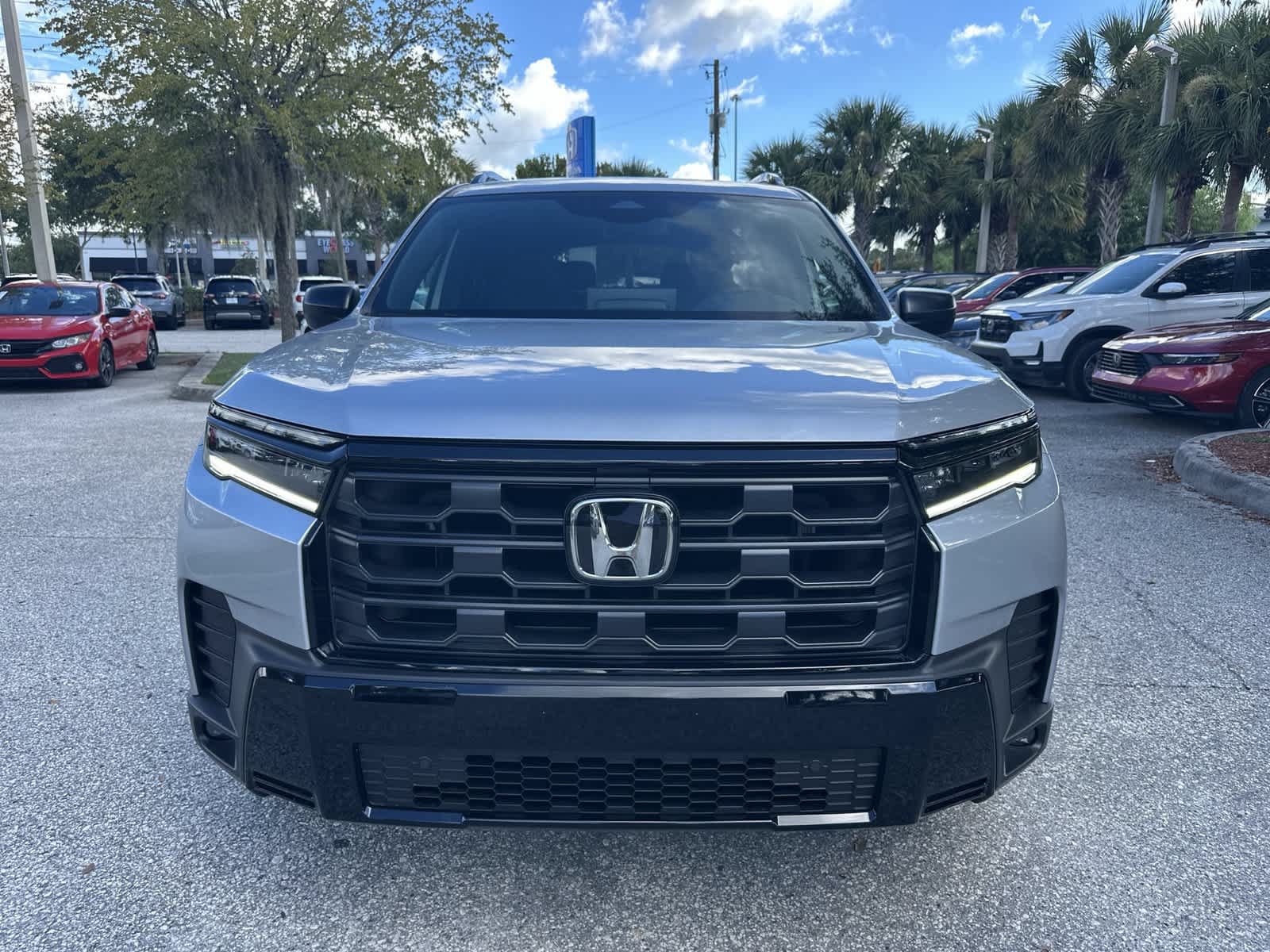 New 2026 Honda Pilot Sport image 9