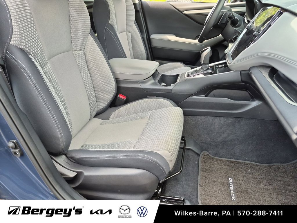 Used 2024 Subaru Outback Premium AWD/4WD image 34