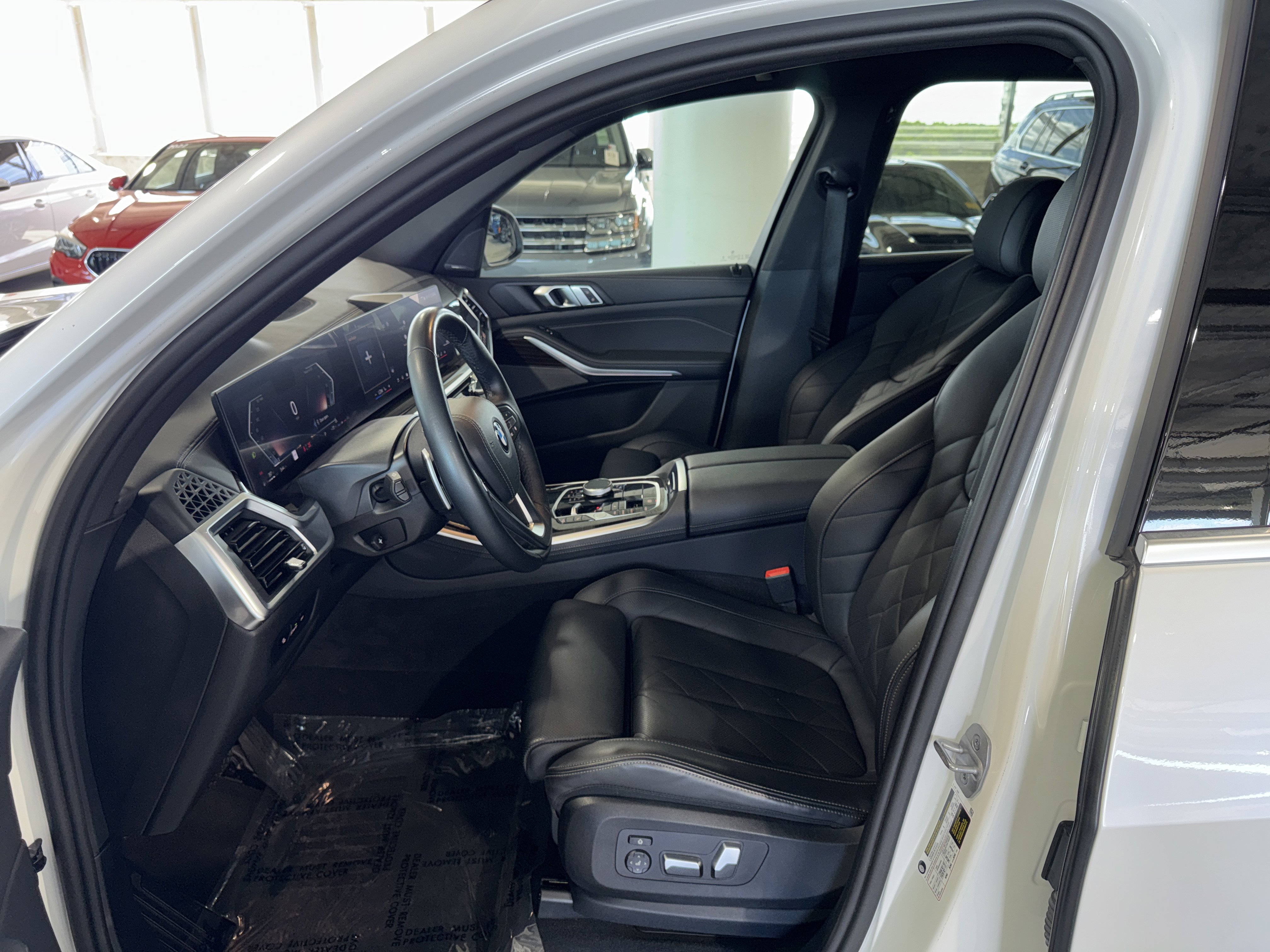 Used 2025 BMW X5 sDrive40i w/ Premium Package image 19