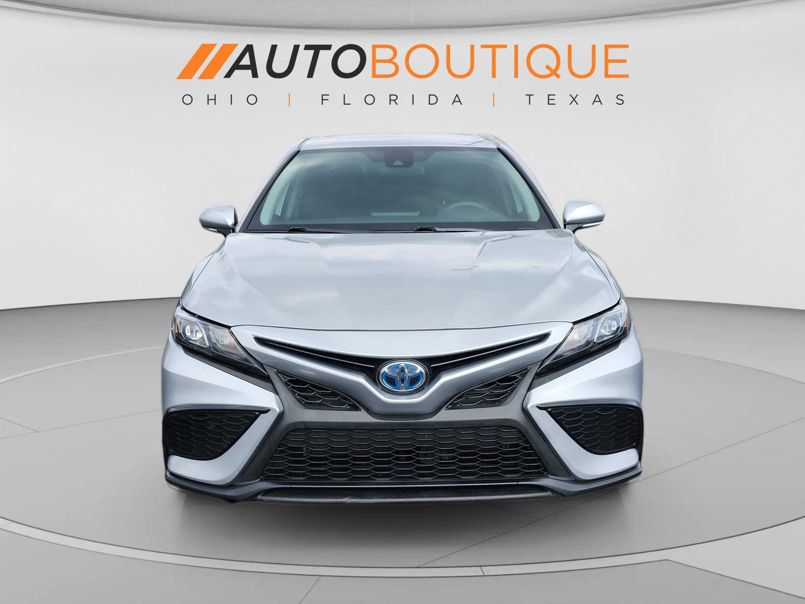 Used 2022 Toyota Camry SE FWD image 9