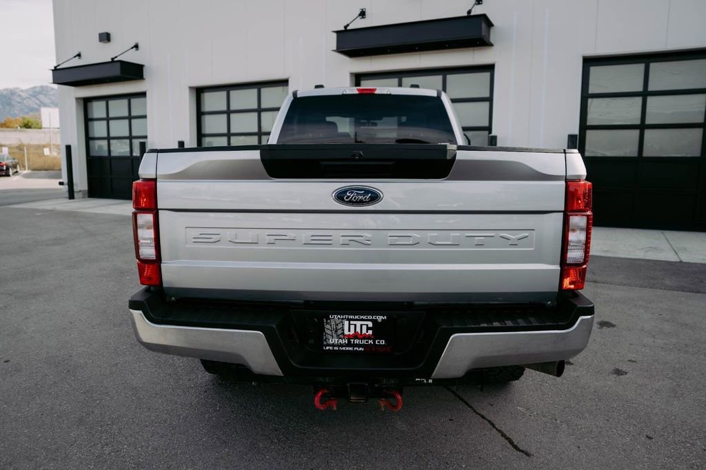 Used 2022 Ford F350 XLT image 6