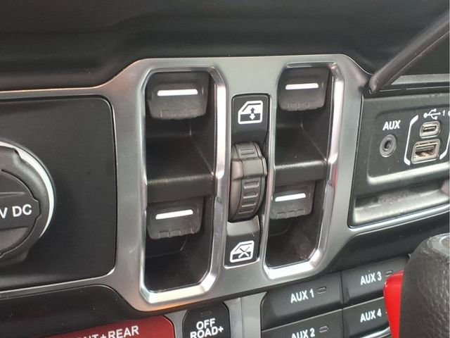 Used 2024 Jeep Wrangler Unlimited Rubicon AWD/4WD image 20