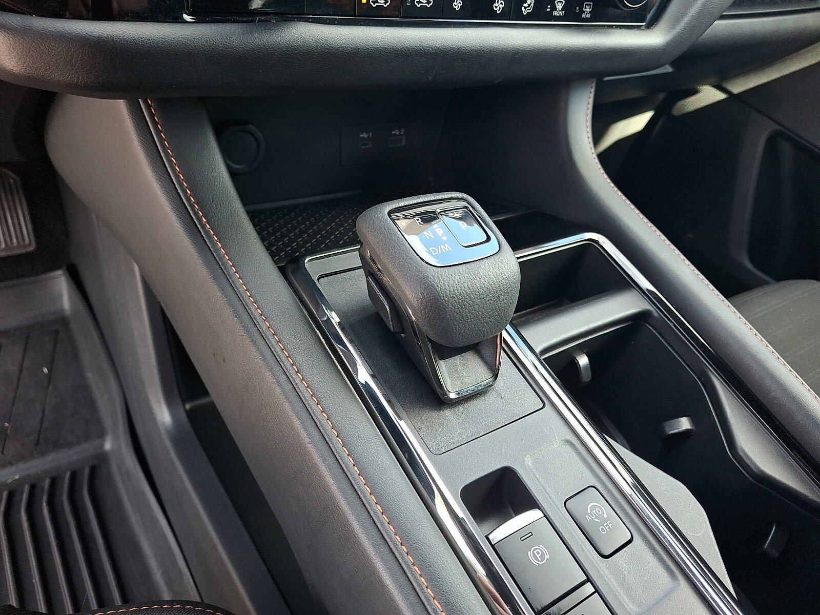 Used 2024 Nissan Pathfinder Rock Creek AWD/4WD image 15