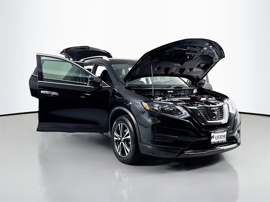 Used 2020 Nissan Rogue SV w/ Premium Package image 24