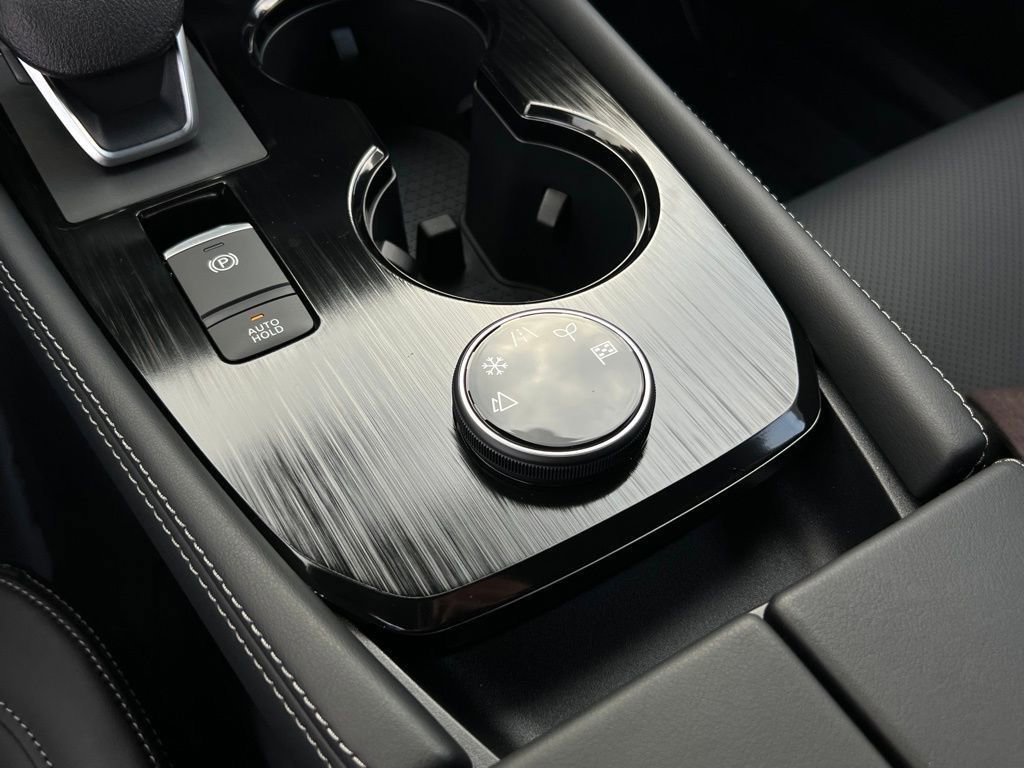 New 2026 Nissan Rogue Platinum w/ Platinum Premium Package image 31
