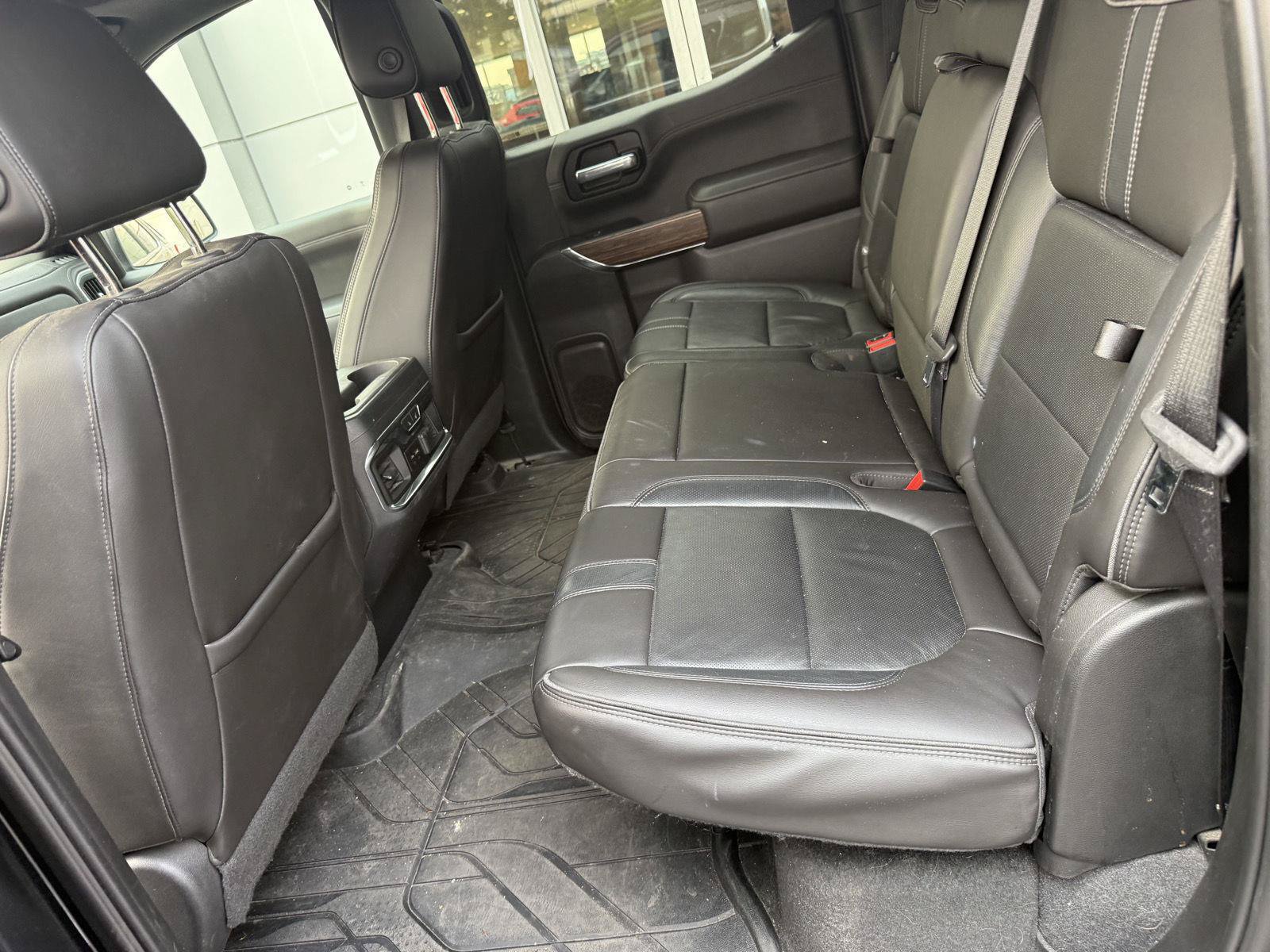 Used 2019 Chevrolet Silverado 1500 High Country AWD/4WD image 13