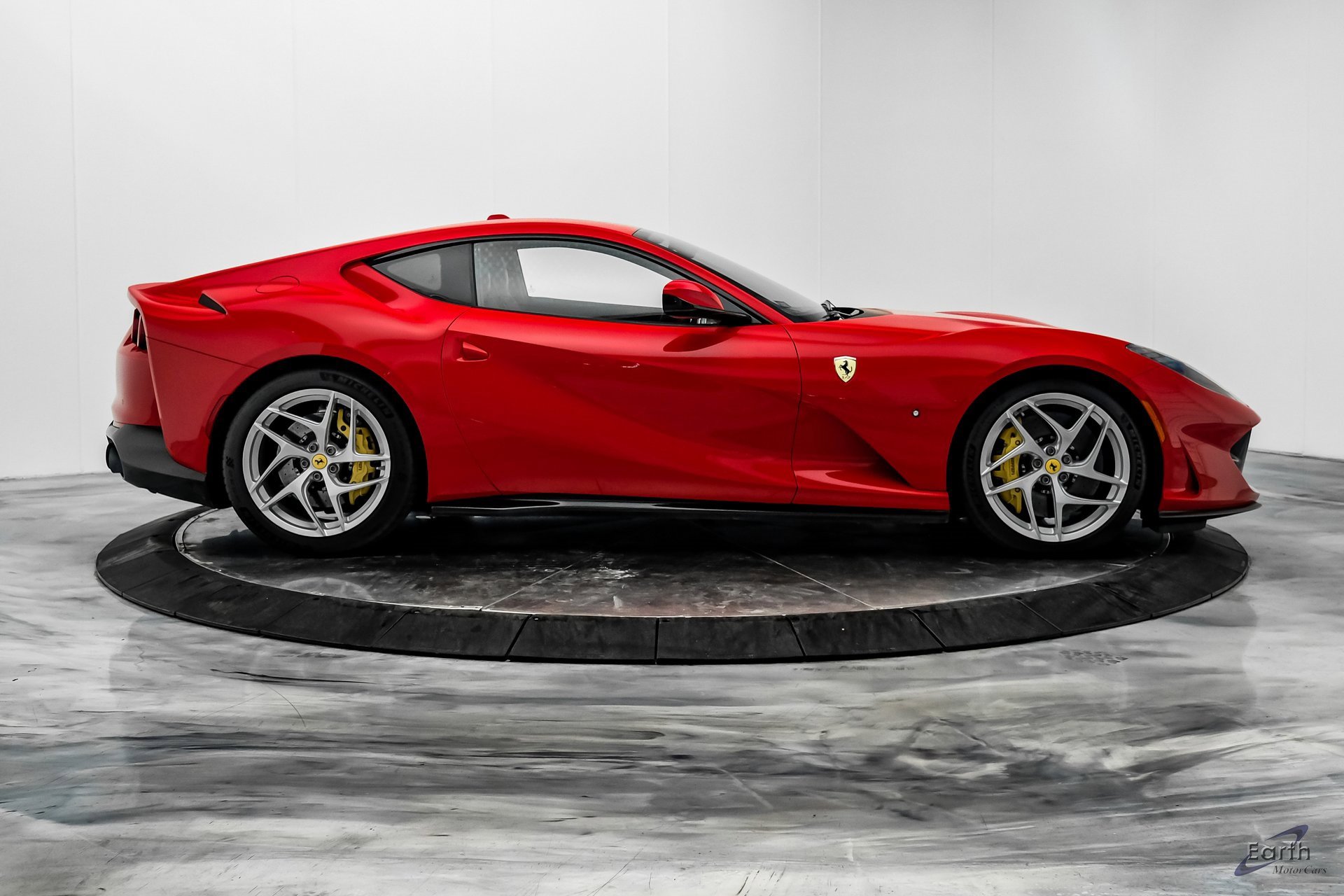 Used 2018 Ferrari 812 Superfast image 19
