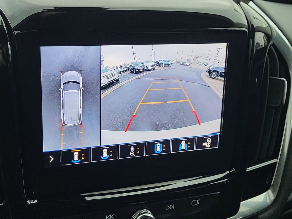 Used 2020 Chevrolet Traverse RS w/ LPO, Floor Liner Package AWD/4WD image 19