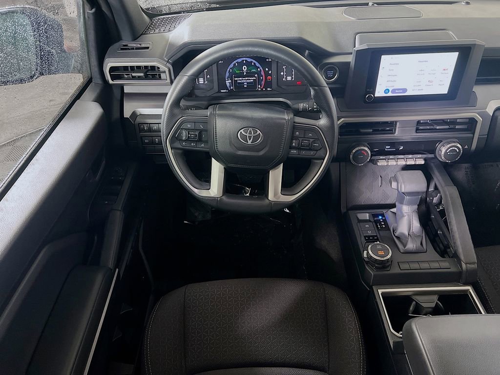 Certified 2025 Toyota 4Runner SR5 AWD/4WD image 19