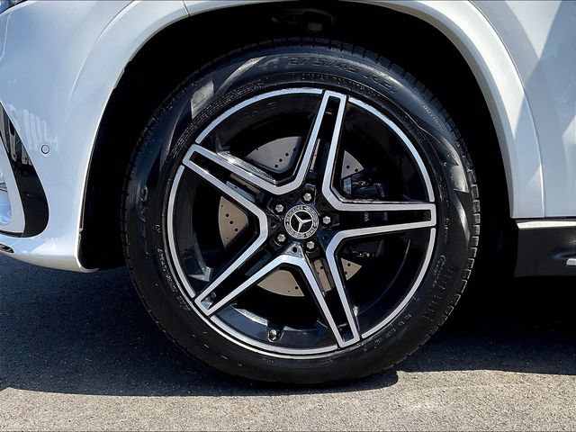 Certified 2024 Mercedes-Benz GLS 450 4MATIC image 34