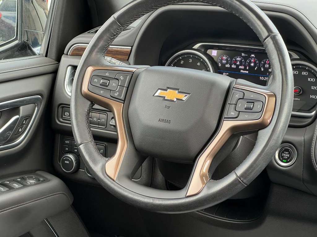 Certified 2021 Chevrolet Suburban High Country AWD/4WD image 13