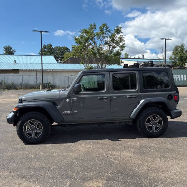 Used 2019 Jeep Wrangler Unlimited Sport S AWD/4WD image 1