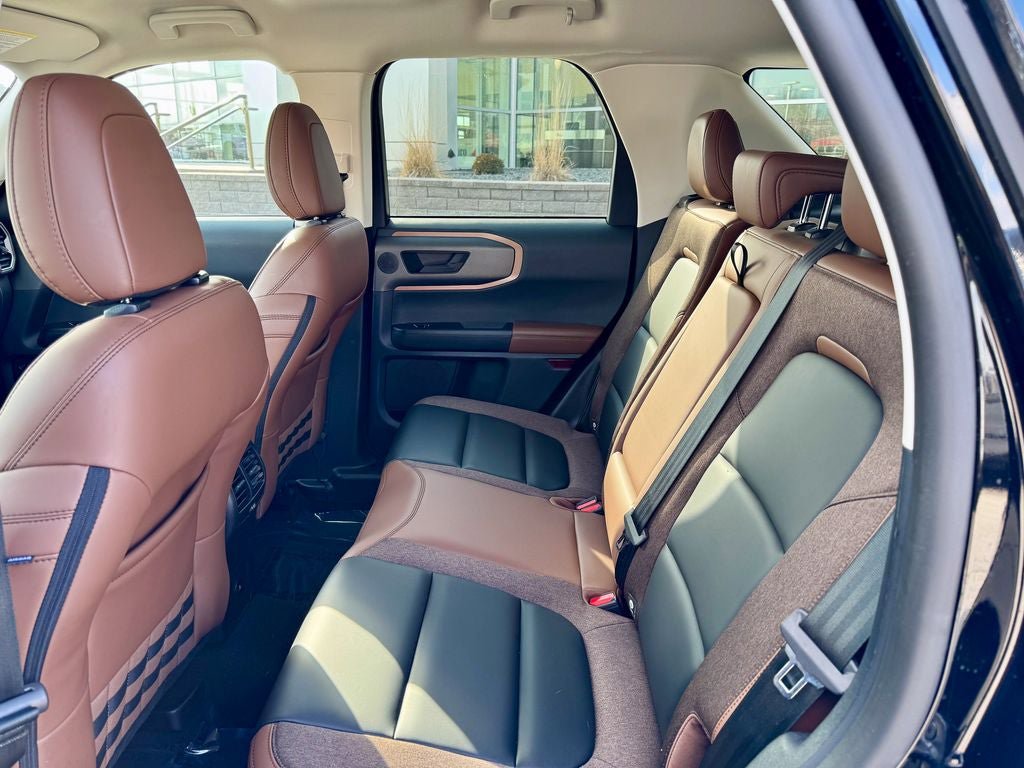 Certified 2025 Ford Bronco Sport Outer Banks w/ Outer Banks Tech Package+ AWD/4WD image 13