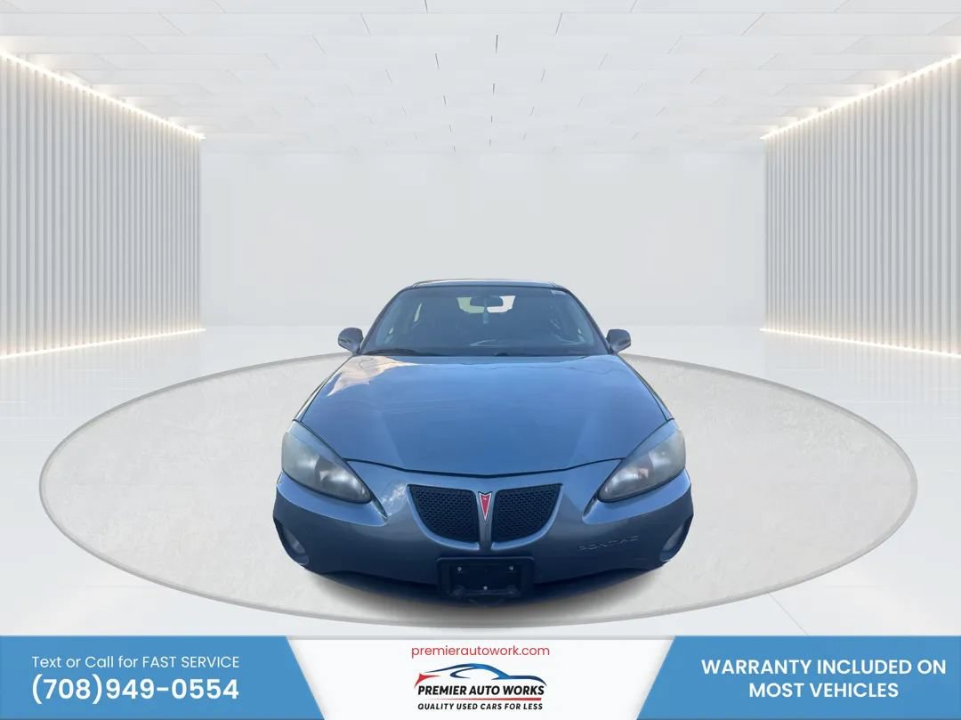 Used 2006 Pontiac Grand Prix w/ Preferred Package FWD image 2