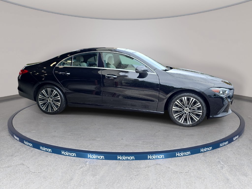 Used 2023 Mercedes-Benz CLA 250 4MATIC image 5