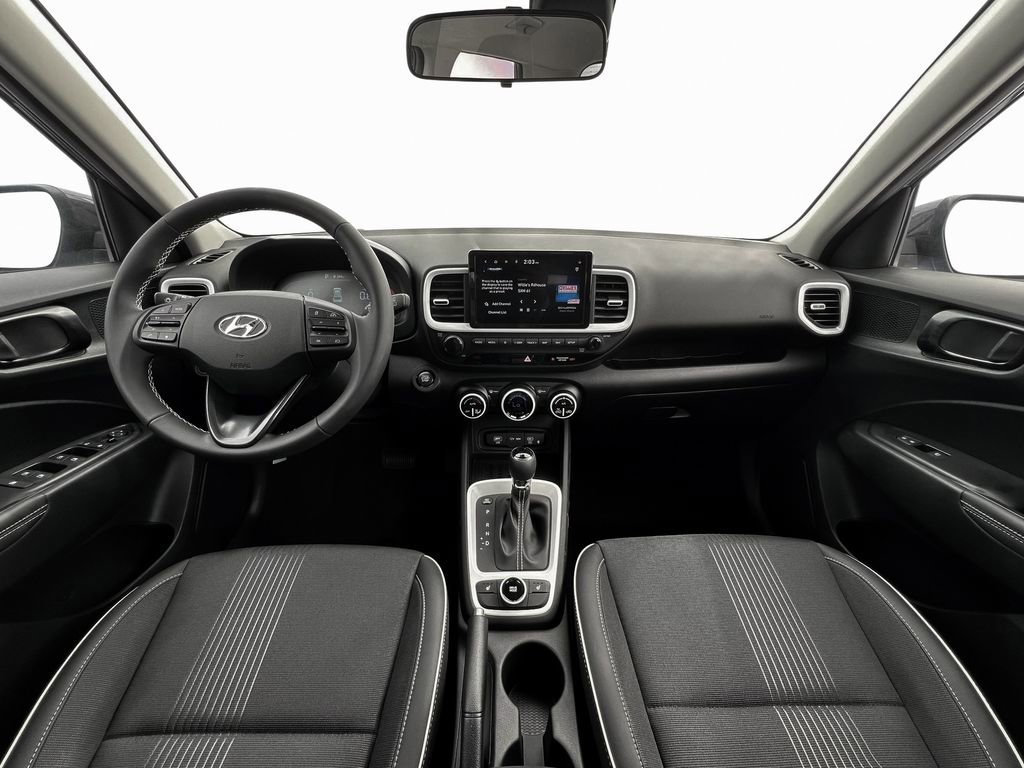 New 2025 Hyundai Venue Limited image 20