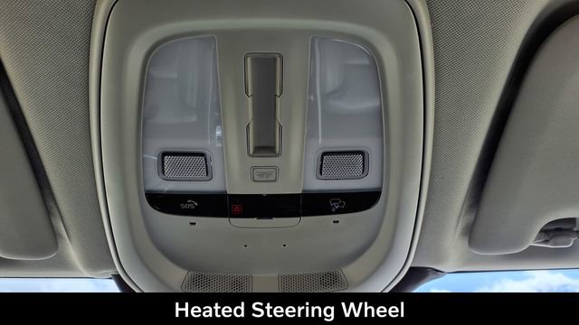 Used 2023 Volvo XC60 B5 Ultimate w/ Climate Package image 21