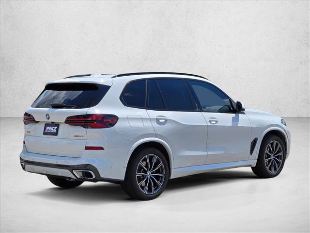 Used 2024 BMW X5 xDrive40i w/ M Sport Package AWD/4WD image 5