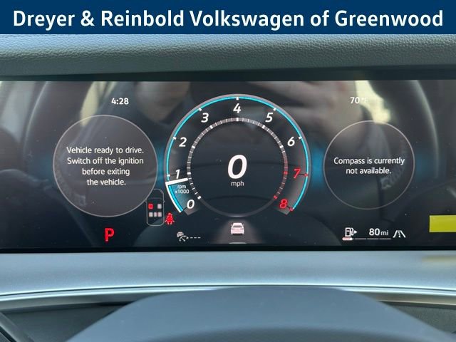 New 2026 Volkswagen Tiguan SE image 14