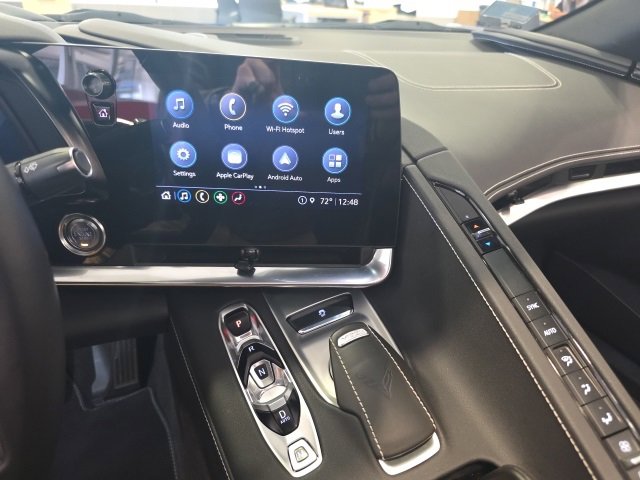 Used 2023 Chevrolet Corvette Stingray w/ Z51 Performance Package image 19