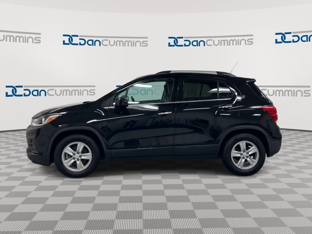 Used 2018 Chevrolet Trax LT w/ LT Convenience Package FWD image 5