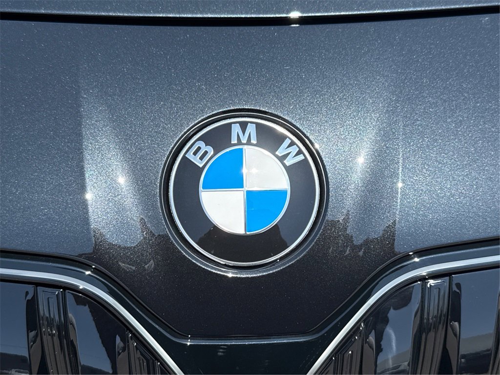 New 2025 BMW 760i xDrive image 18