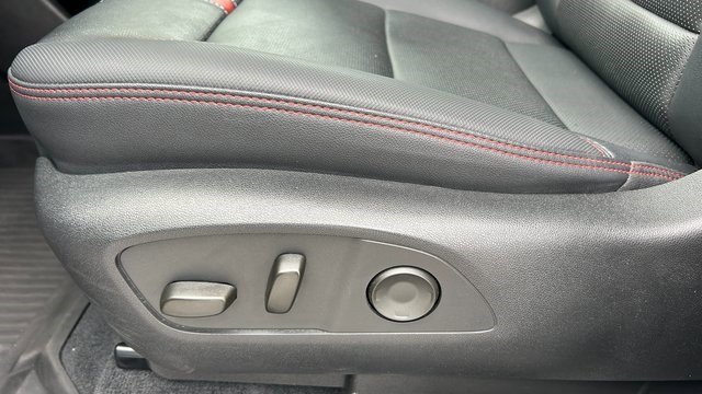 Certified 2024 Chevrolet Traverse RS w/ LPO, Floor Liner Package image 18