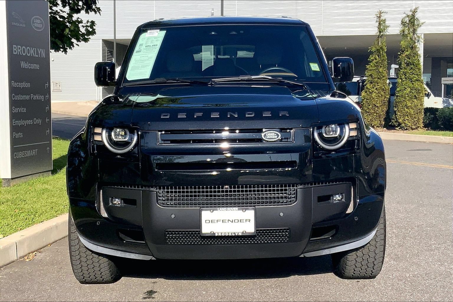 Certified 2026 Land Rover Defender 110 X-Dynamic SE AWD/4WD image 3