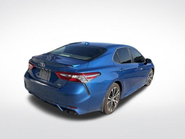 Used 2019 Toyota Camry SE w/ Convenience Package FWD image 5