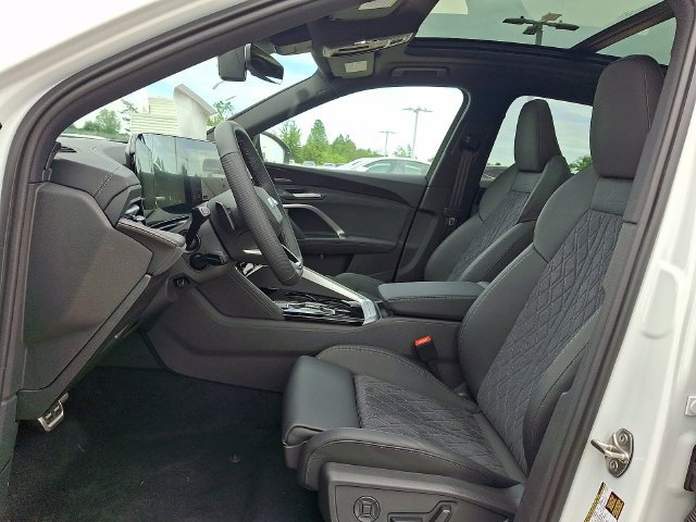 New 2026 Audi SQ5 Premium Plus AWD/4WD image 9