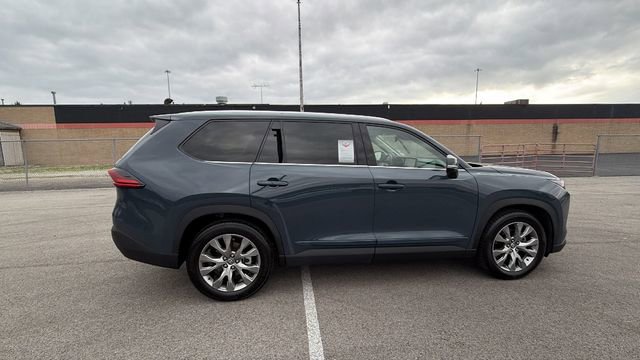 Certified 2025 Toyota Grand Highlander FWD image 6