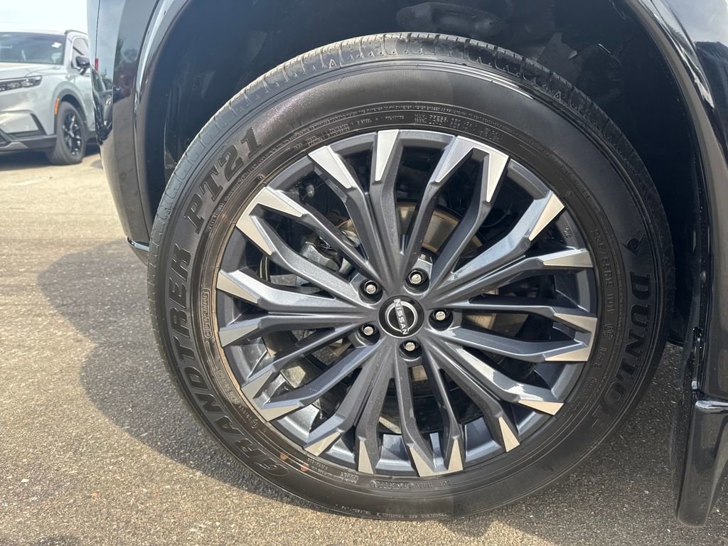 Used 2025 Nissan Rogue Platinum image 29