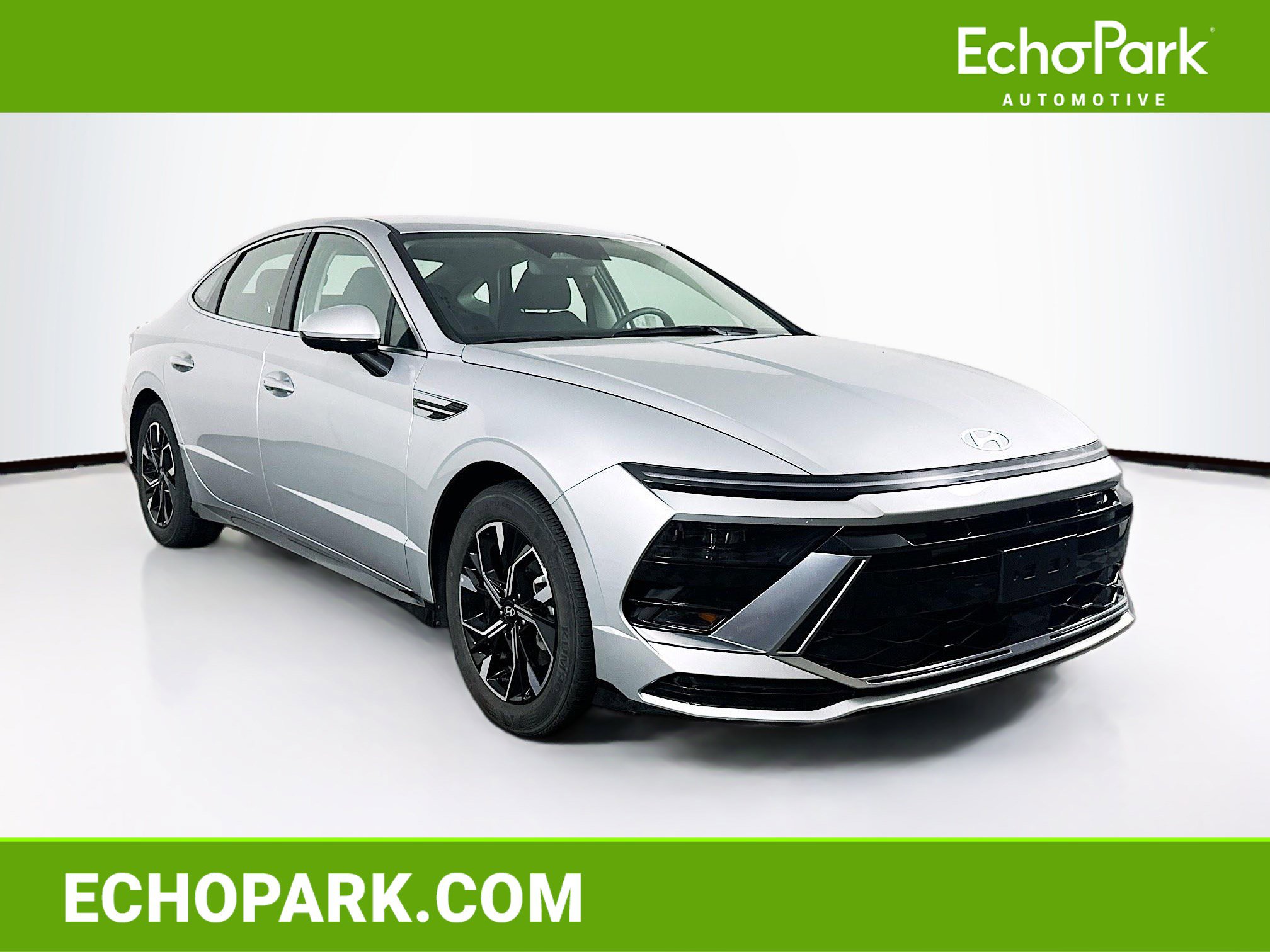 Used 2025 Hyundai Sonata SEL FWD image 1