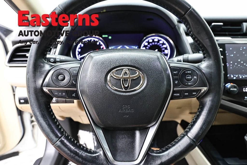 Used 2019 Toyota Camry XLE w/ Carpet Mat Package FWD image 10