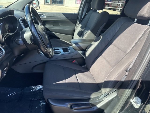 Certified 2020 Jeep Grand Cherokee Laredo image 23