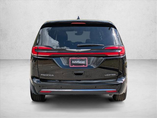 New 2026 Chrysler Pacifica Limited image 8