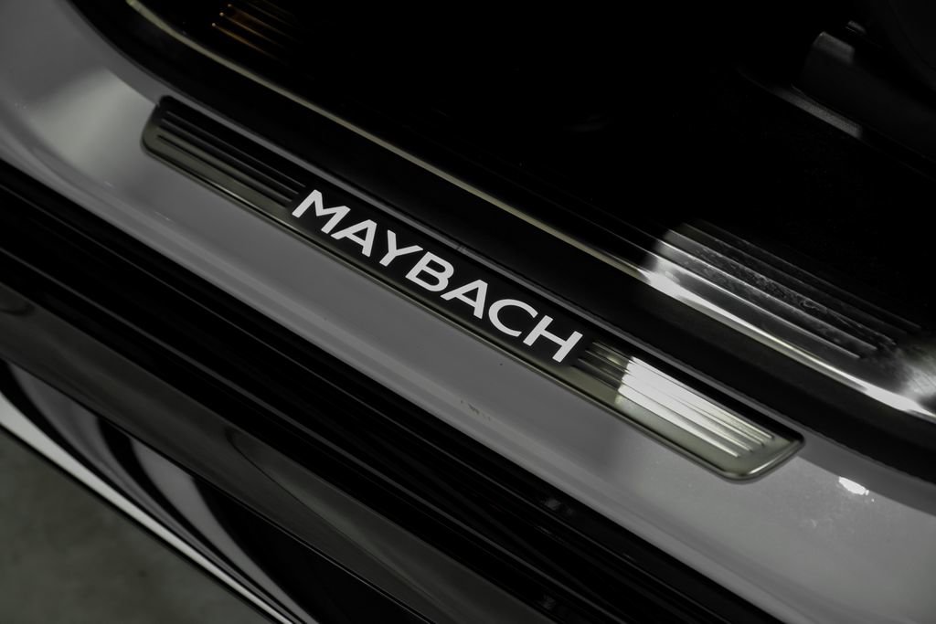 Used 2026 Mercedes-Benz Maybach GLS 600 4MATIC image 30