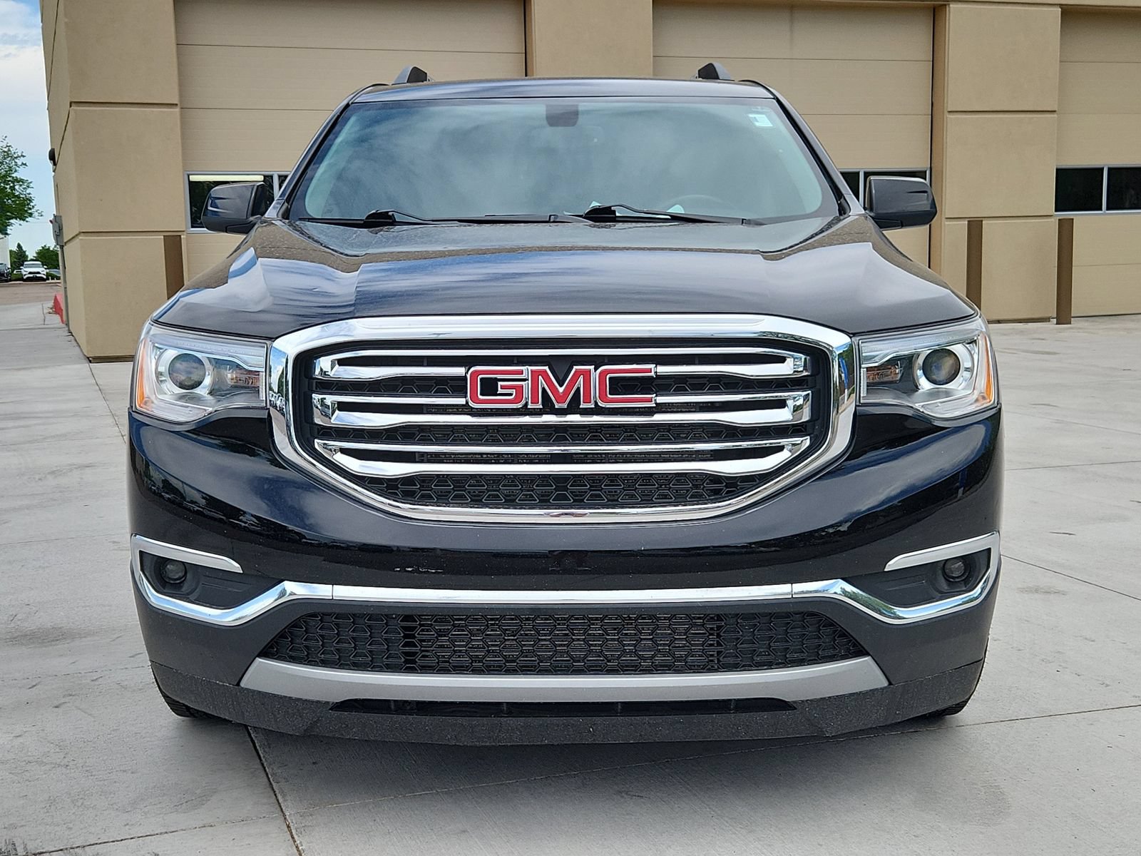 Used 2019 GMC Acadia SLT AWD/4WD image 8